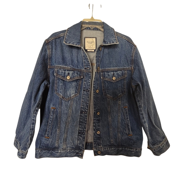 Abercrombie & Fitch Jackets & Blazers - Abercrombie & Fitch Ovetsized Blue Denim Jacket